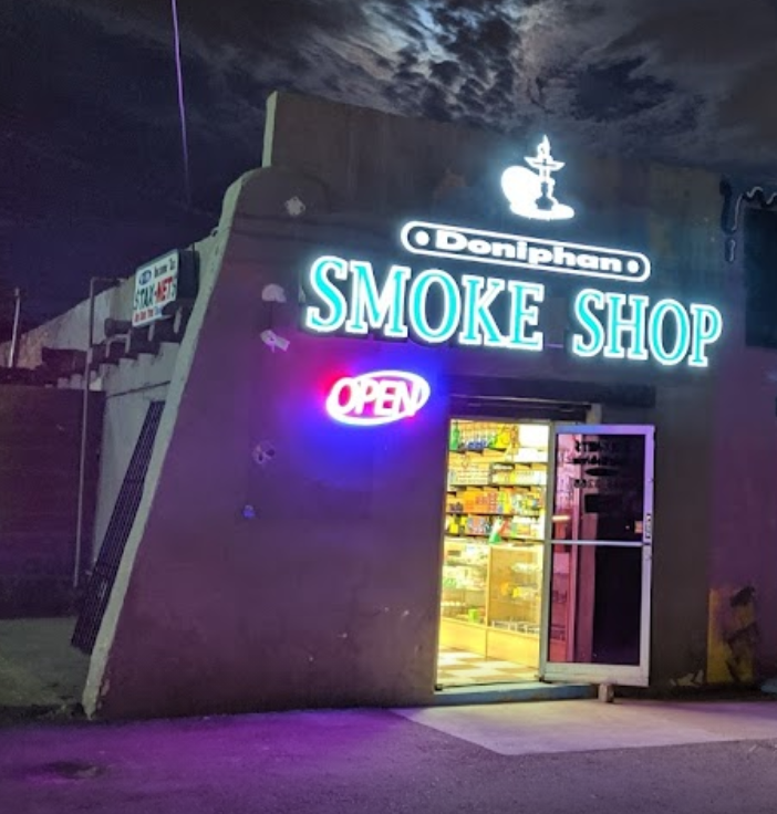 Doniphan Smoke Shop near me, 5222 Doniphan Dr #A, El Paso, TX 79932