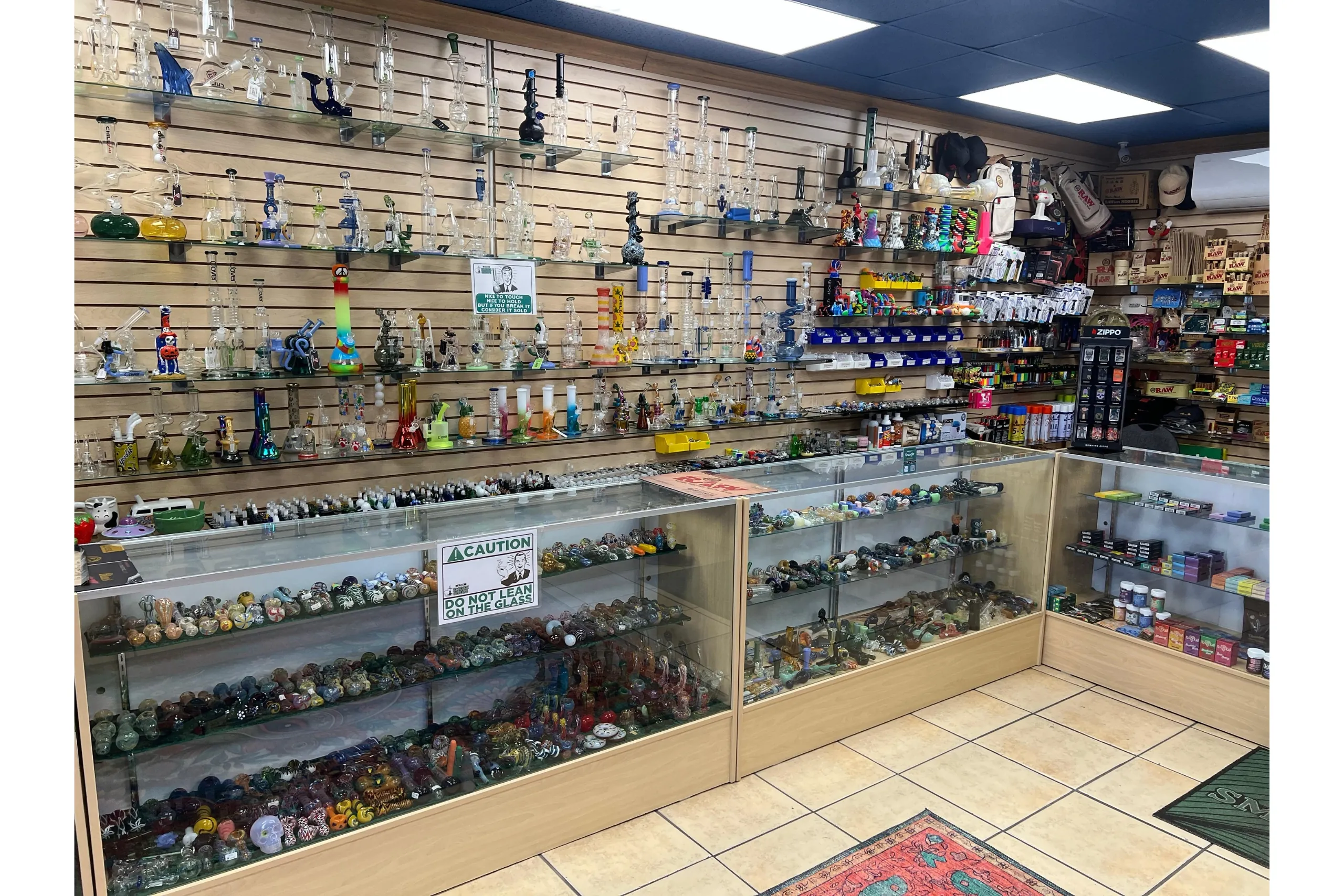 Water bongs, bubblers, and hand bowls available at Canutillo Smoke Shop in Canutillo.