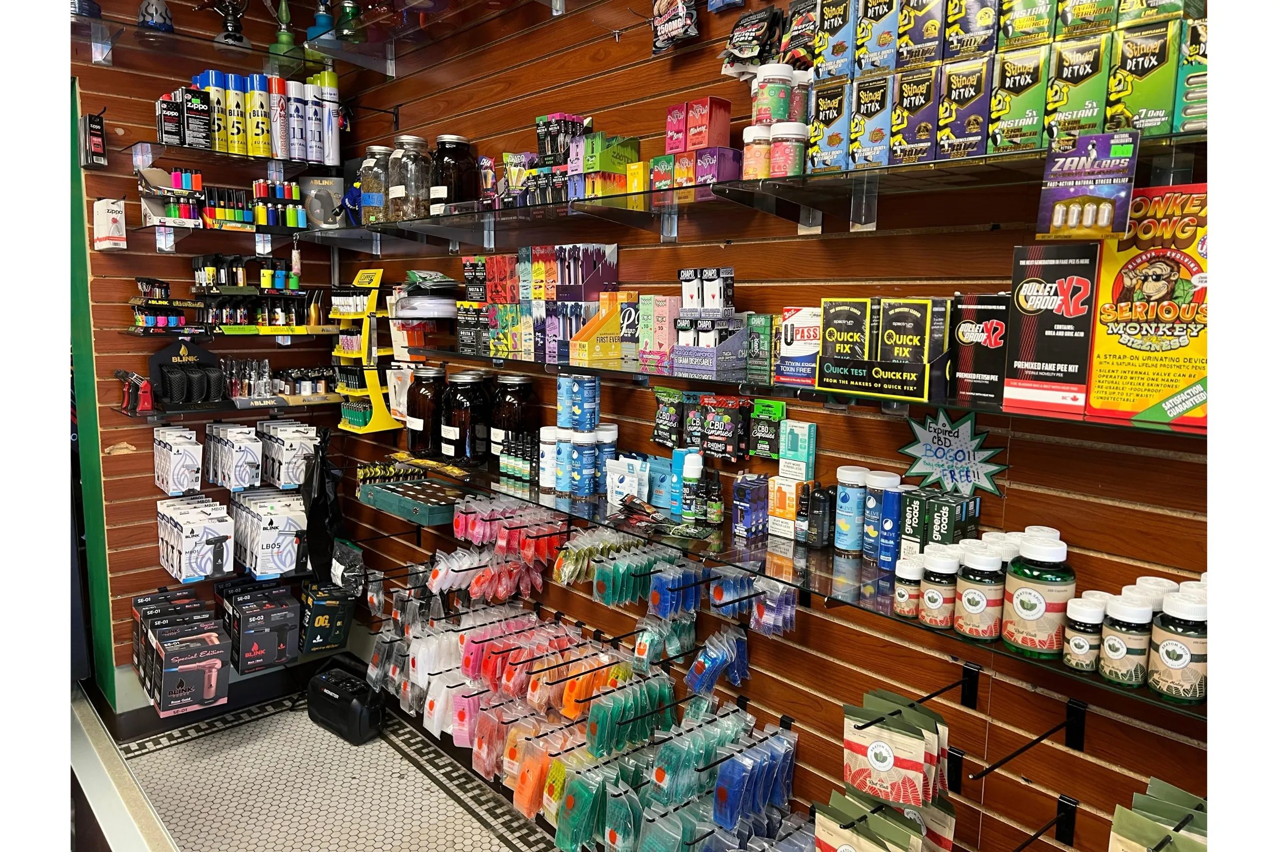 Torches, Kratom, Quickfix, CBD products, Delta 8, and THCA at Fort Smoke Shop in El Paso.