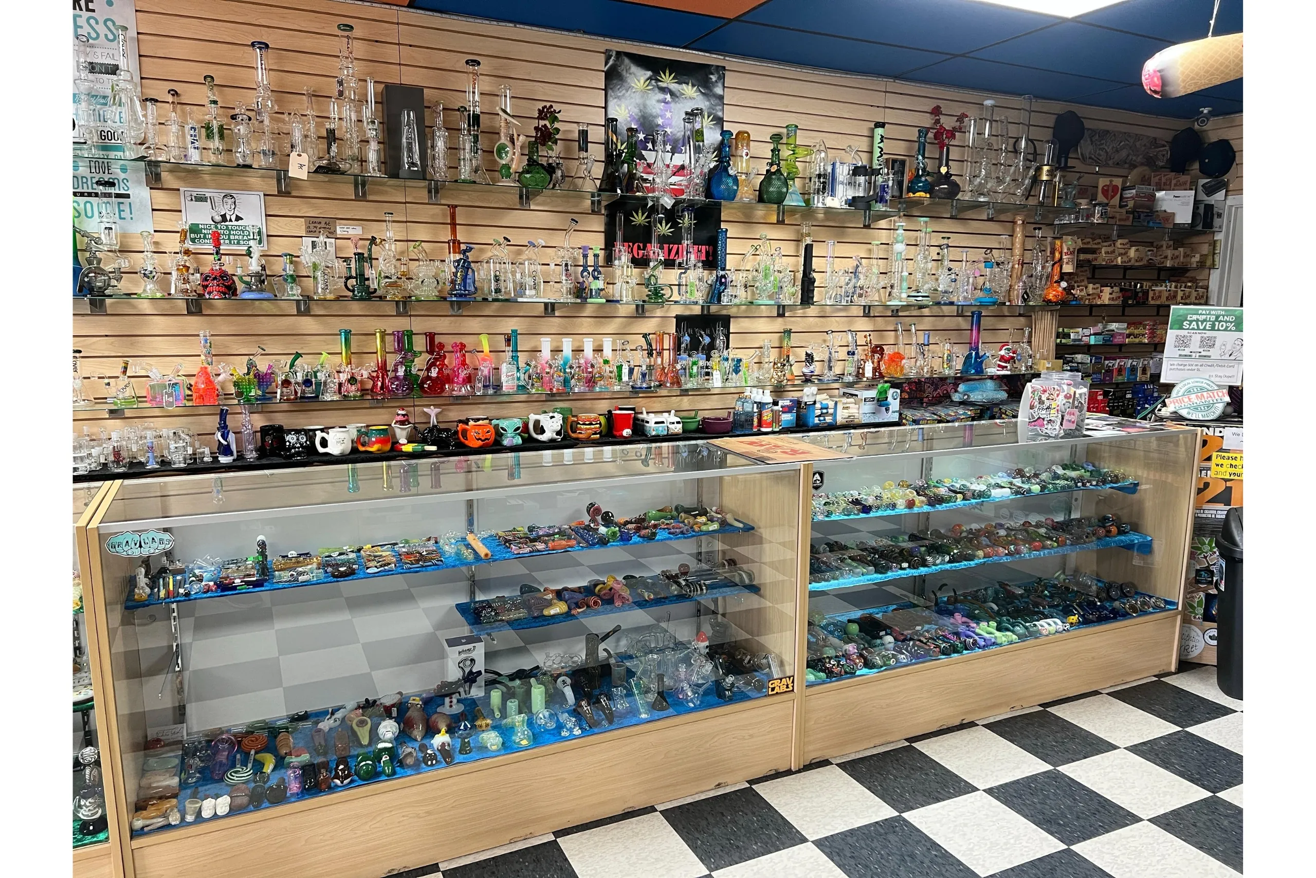 American handmade glass bongs and ceramic pipes available at Montana Smoke Shop in El Paso.