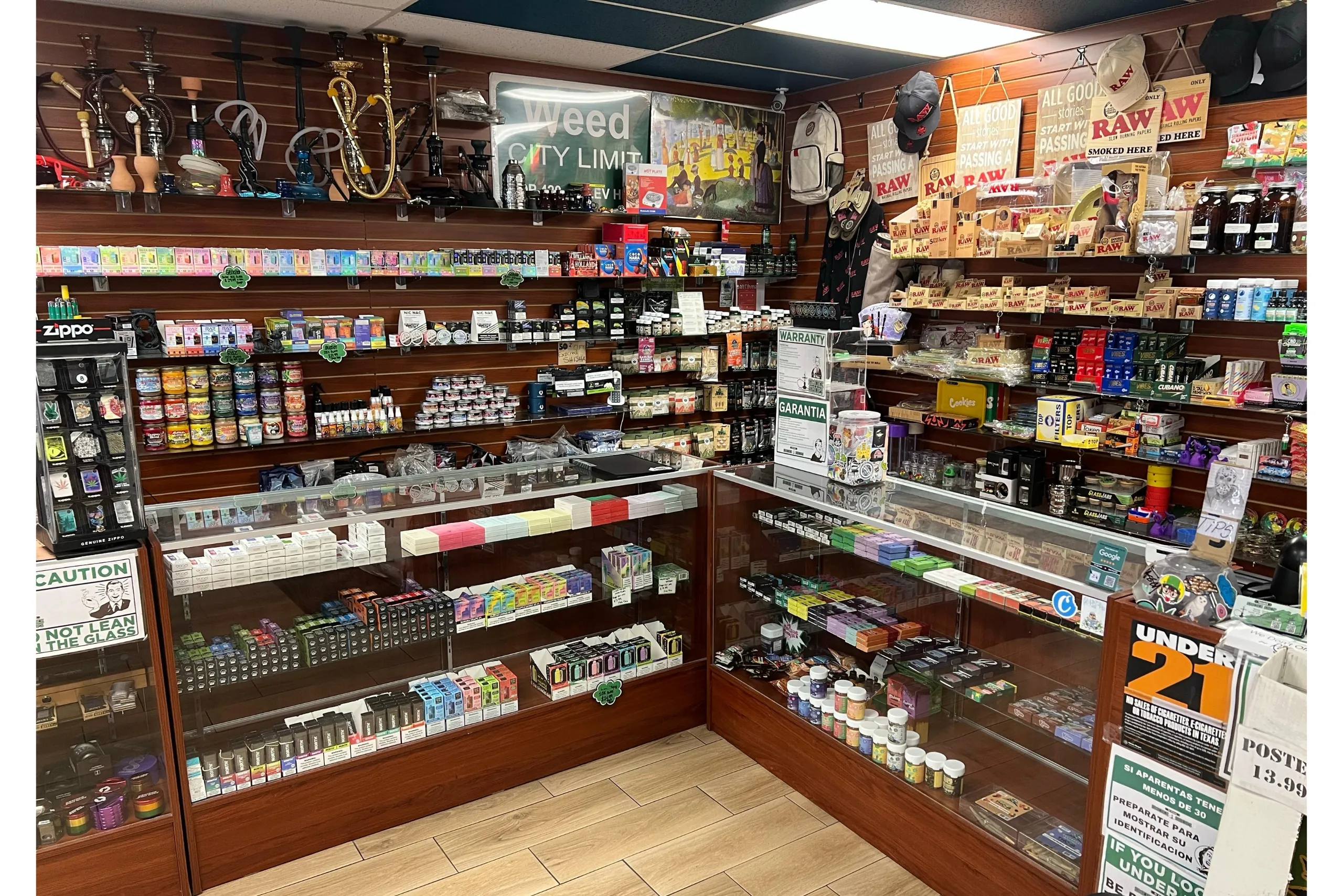 Delta 8, THCA, RAW rolling papers, Geek Bar, SWFT, and North vapes at Yandell Smoke Shop in El Paso.